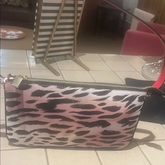 Authentic Christian Louboutin Animal Print shoulder bag - Picture 7 of 12